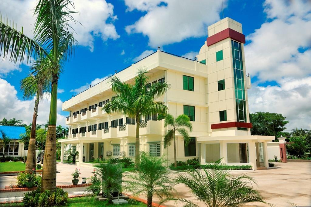 יאנגון Royal Golden View Hotel מראה חיצוני תמונה