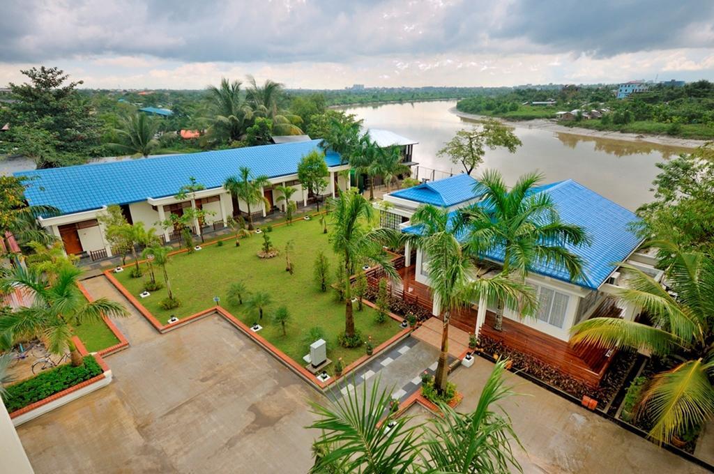 יאנגון Royal Golden View Hotel מראה חיצוני תמונה
